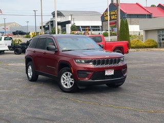 2023 Jeep Grand Cherokee Laredo 4x4