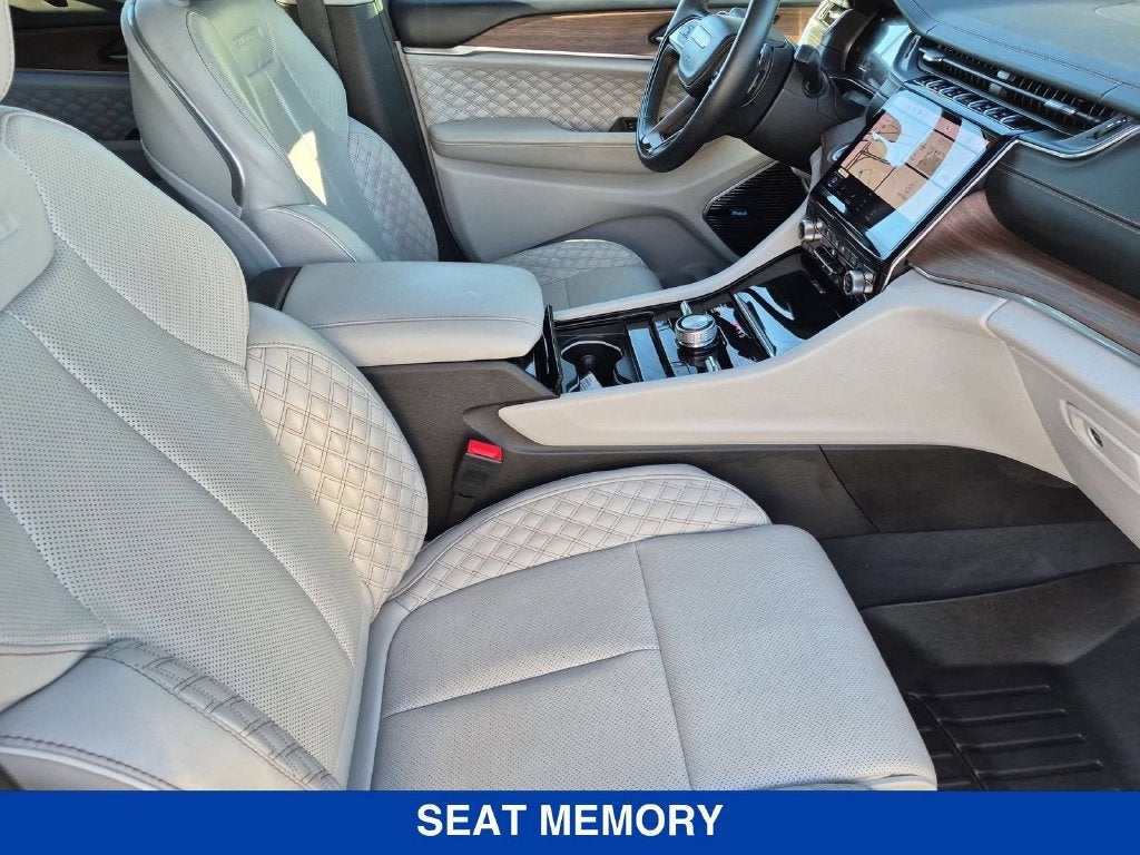2023 Jeep Grand Cherokee Summit 4x4