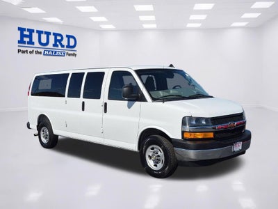 2025 Chevrolet Express Passenger 1LT