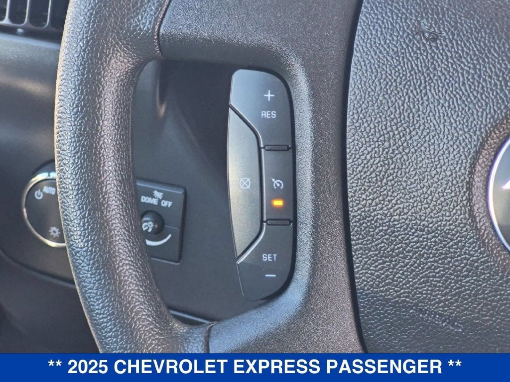 2025 Chevrolet Express Passenger 1LT
