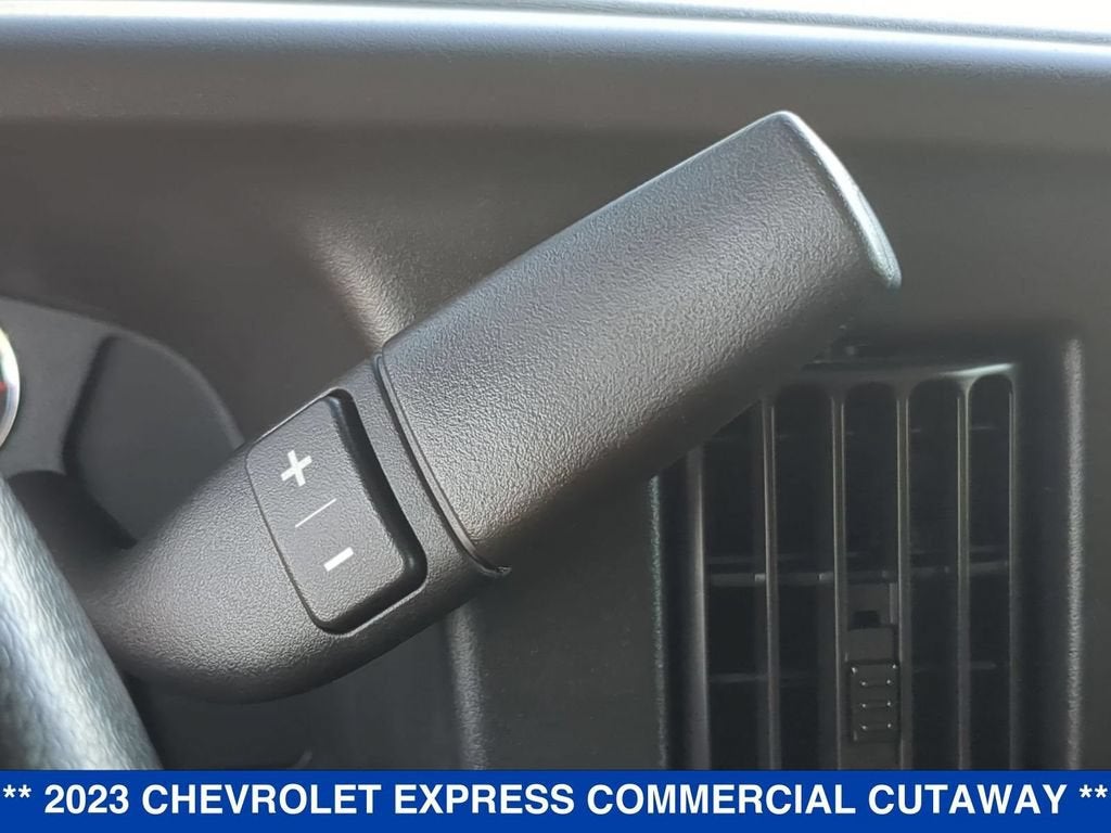 2023 Chevrolet Express Cutaway 3500 Work Van