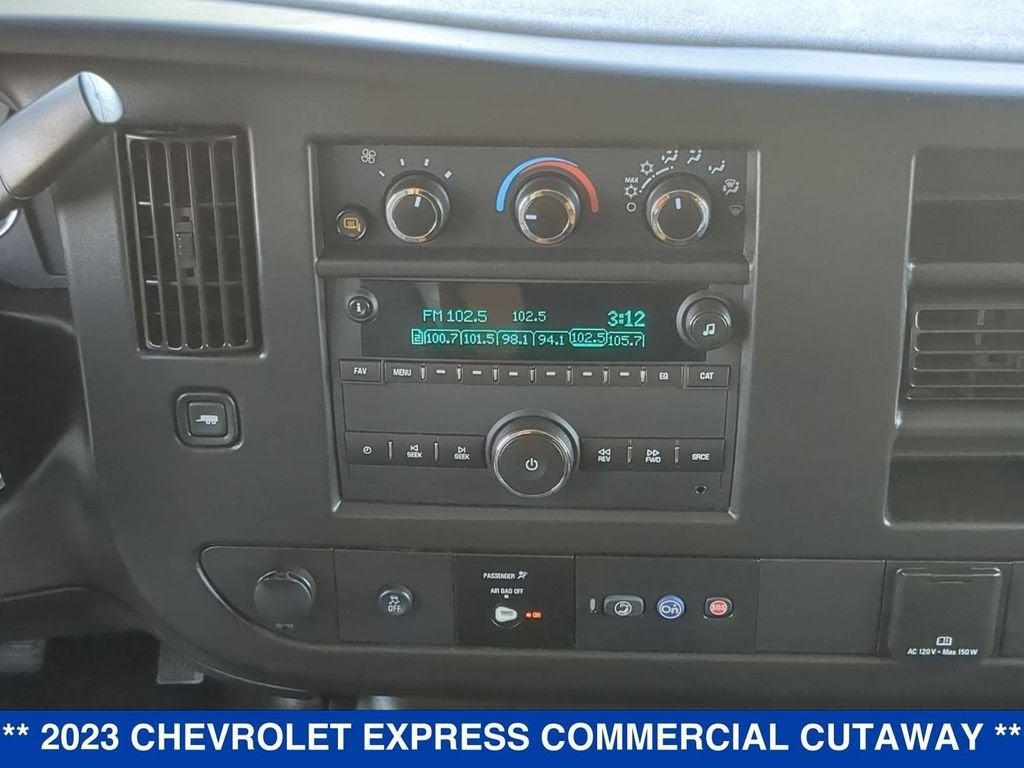 2023 Chevrolet Express Cutaway 3500 Work Van
