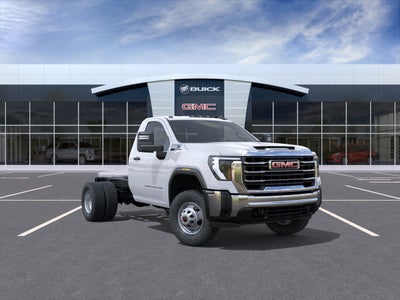 2025 GMC Sierra 3500 HD Chassis Cab Pro