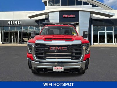 2025 GMC Sierra 3500 HD Chassis Cab Pro