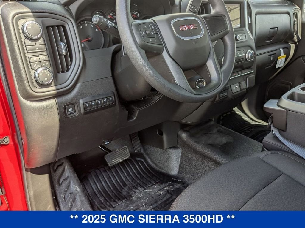 2025 GMC Sierra 3500 HD Pro