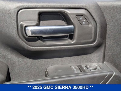 2025 GMC Sierra 3500 HD Pro