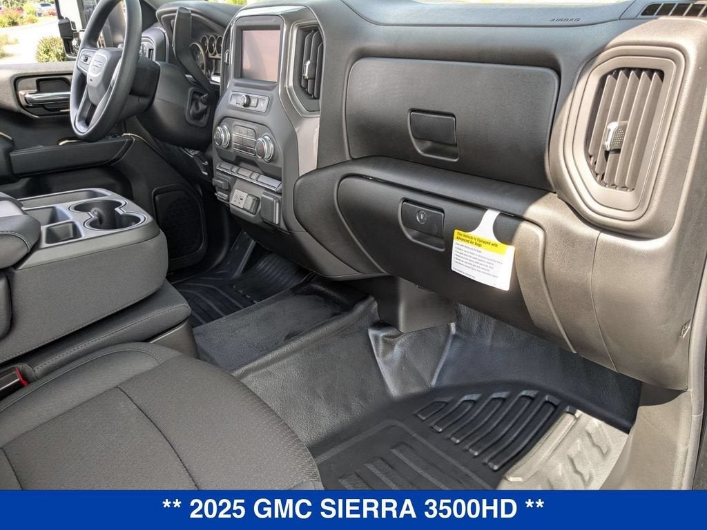 2025 GMC Sierra 3500HD Pro - Photo 33