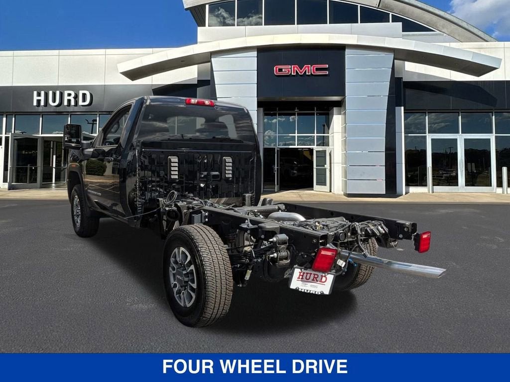 2025 GMC Sierra 3500 HD Pro