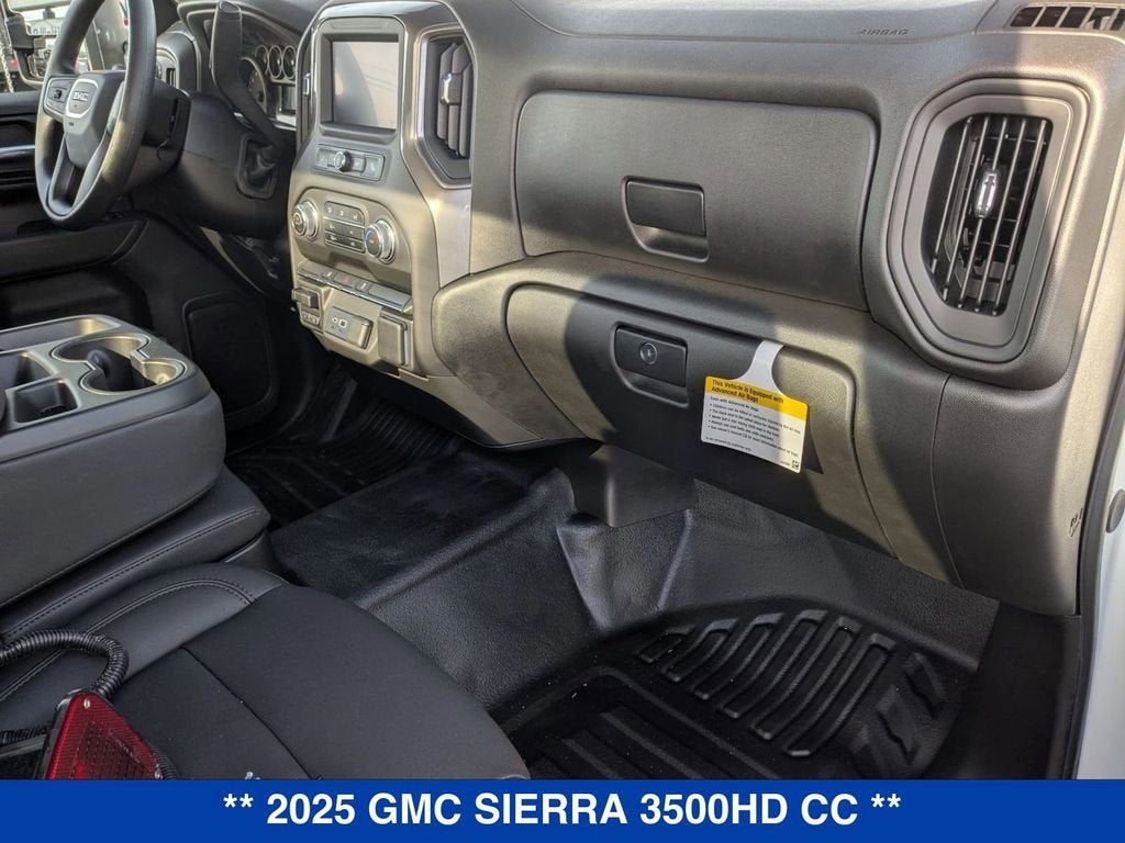 2025 GMC Sierra 3500 HD Chassis Cab Pro