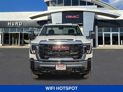 2025 GMC Sierra 3500 HD Chassis Cab Pro