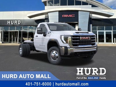 2026 GMC Sierra 3500 HD Chassis Cab Pro