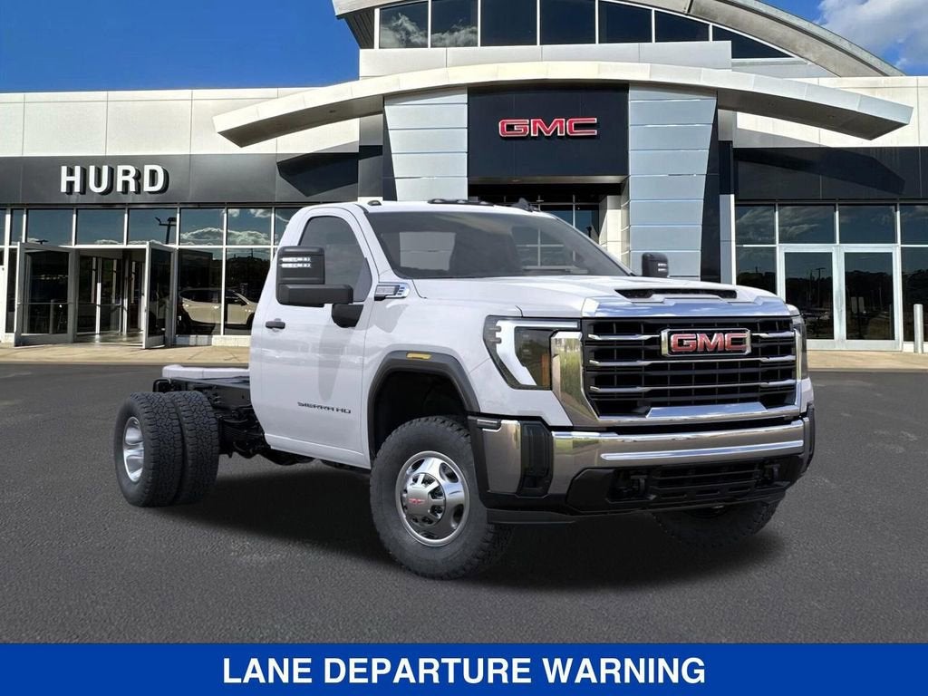 2026 GMC Sierra 3500 HD Chassis Cab Pro