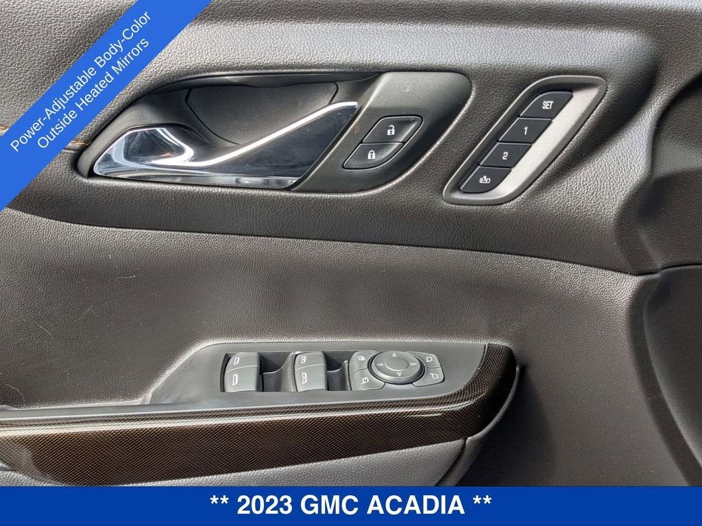 2023 GMC Acadia AT4
