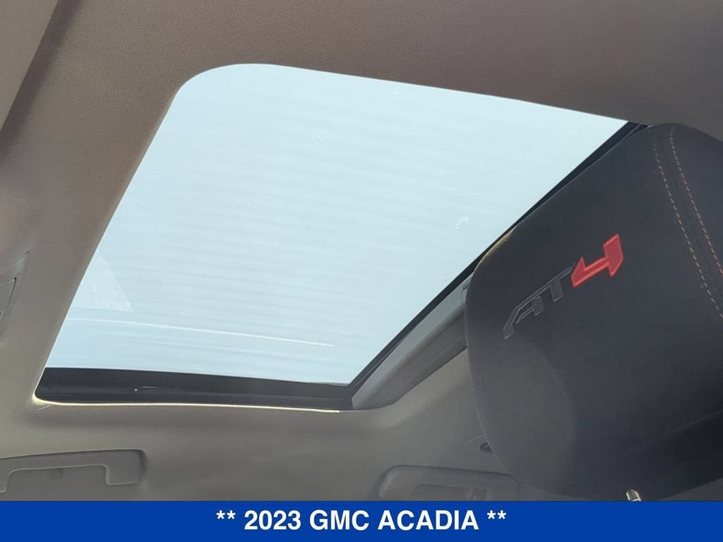 2023 GMC Acadia AT4