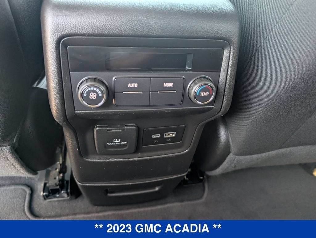 2023 GMC Acadia SLE