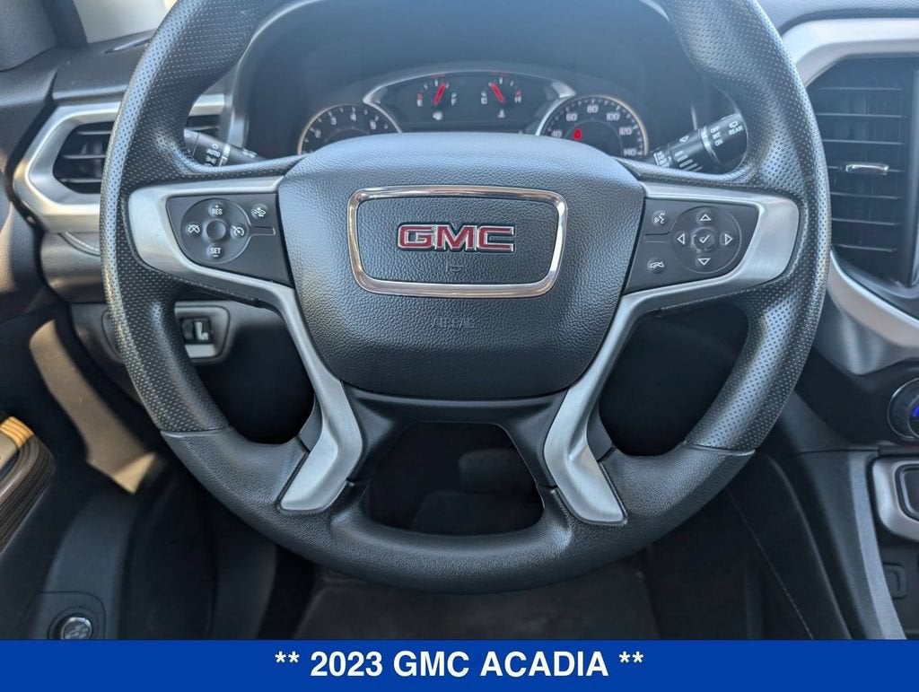 2023 GMC Acadia SLE