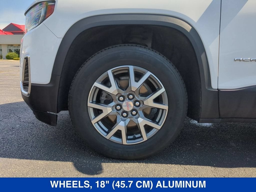 2023 GMC Acadia SLT