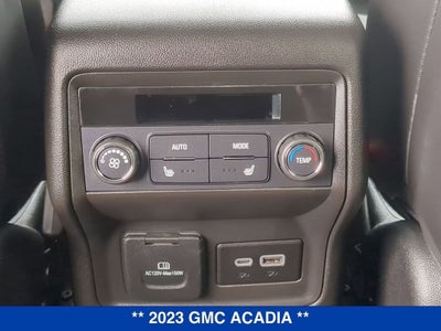 2023 GMC Acadia SLT