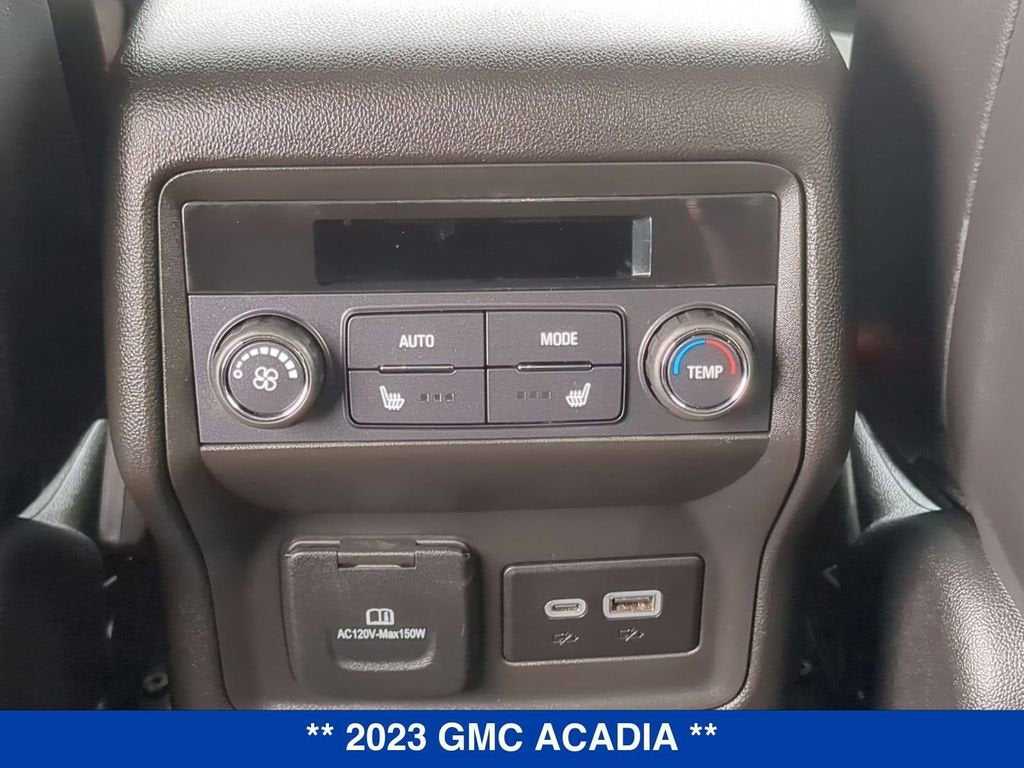 2023 GMC Acadia SLT