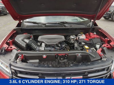 2023 GMC Acadia SLT