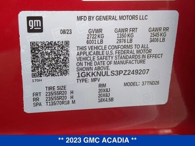 2023 GMC Acadia SLT