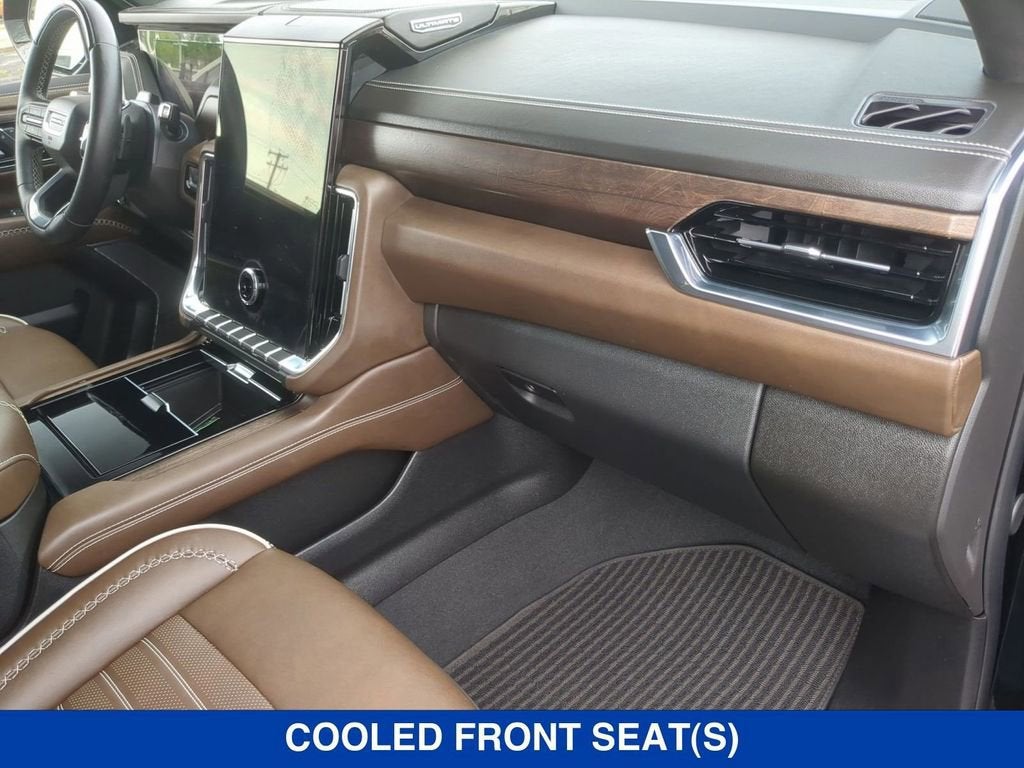 2025 GMC Yukon XL Denali Ultimate