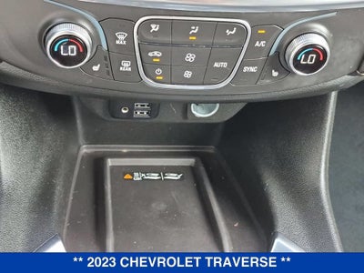 2023 Chevrolet Traverse LT Leather