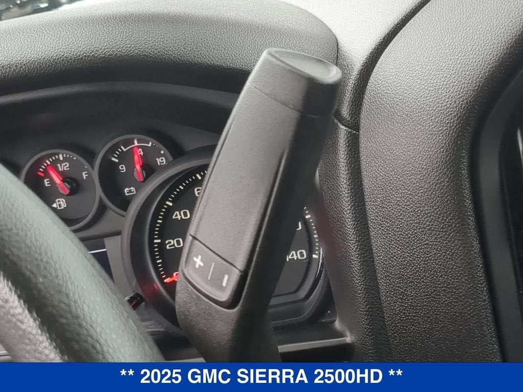 2025 GMC Sierra 2500 HD Pro