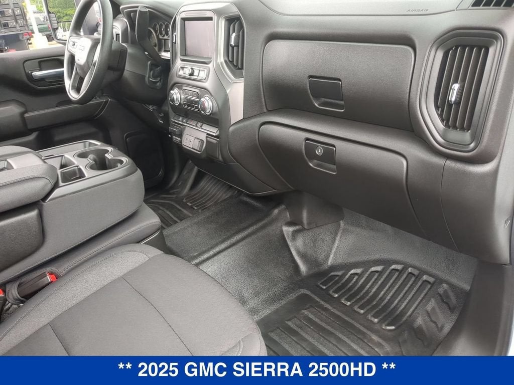 2025 GMC Sierra 2500 HD Pro