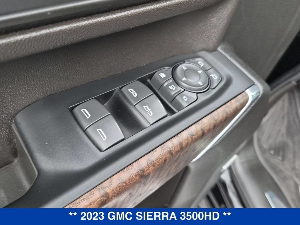 2023 GMC Sierra 3500 HD Denali