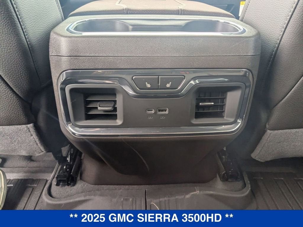 2025 GMC Sierra 3500 HD Denali