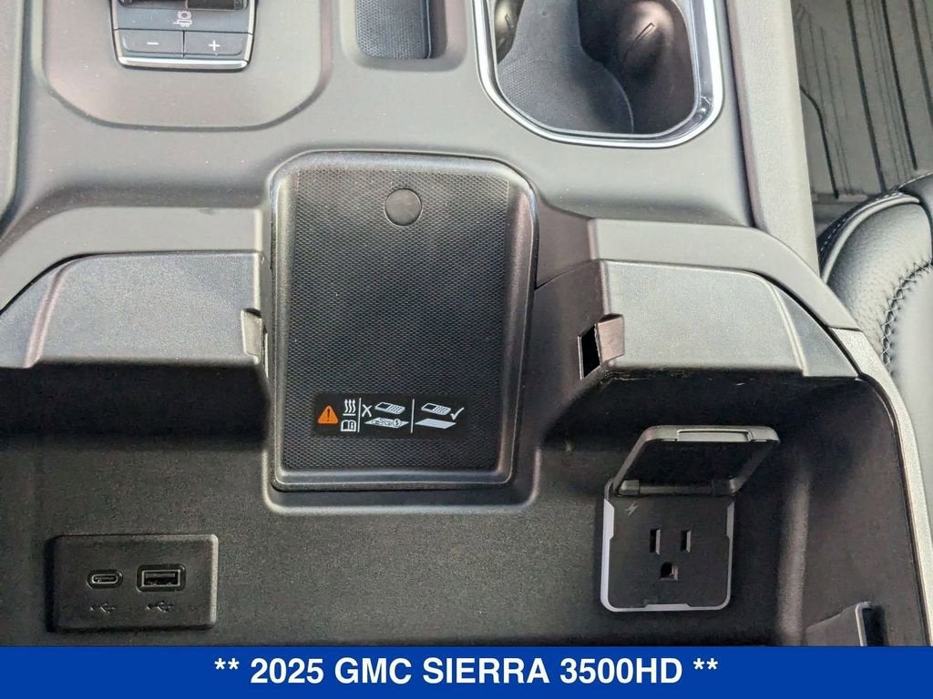 2025 GMC Sierra 3500 HD Denali