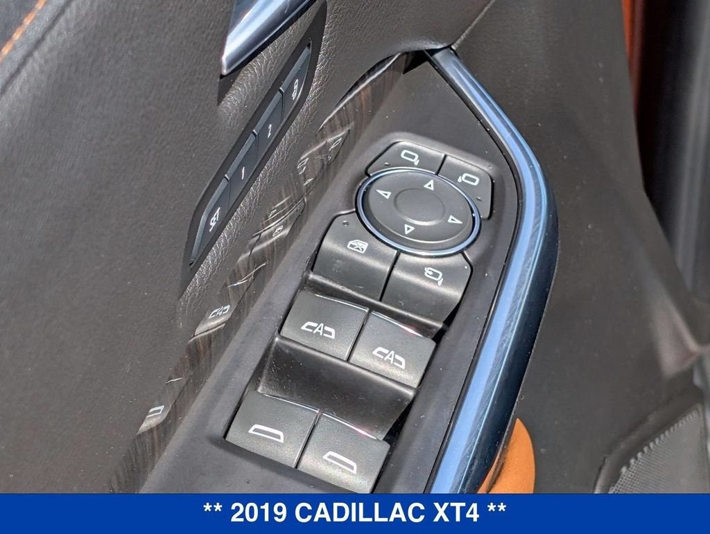 2019 Cadillac XT4 AWD Premium Luxury