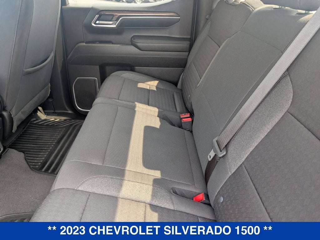 2023 Chevrolet Silverado 1500 LT (2FL)