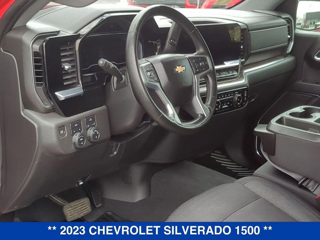 2023 Chevrolet Silverado 1500 LT (2FL)