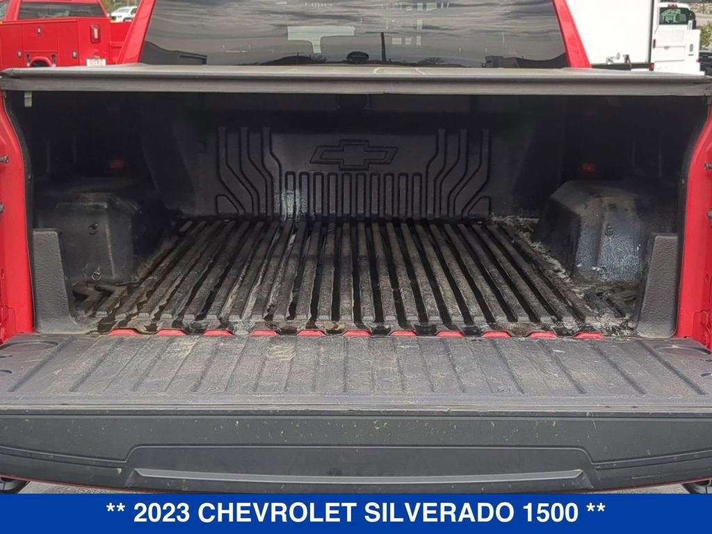 2023 Chevrolet Silverado 1500 LT (2FL)