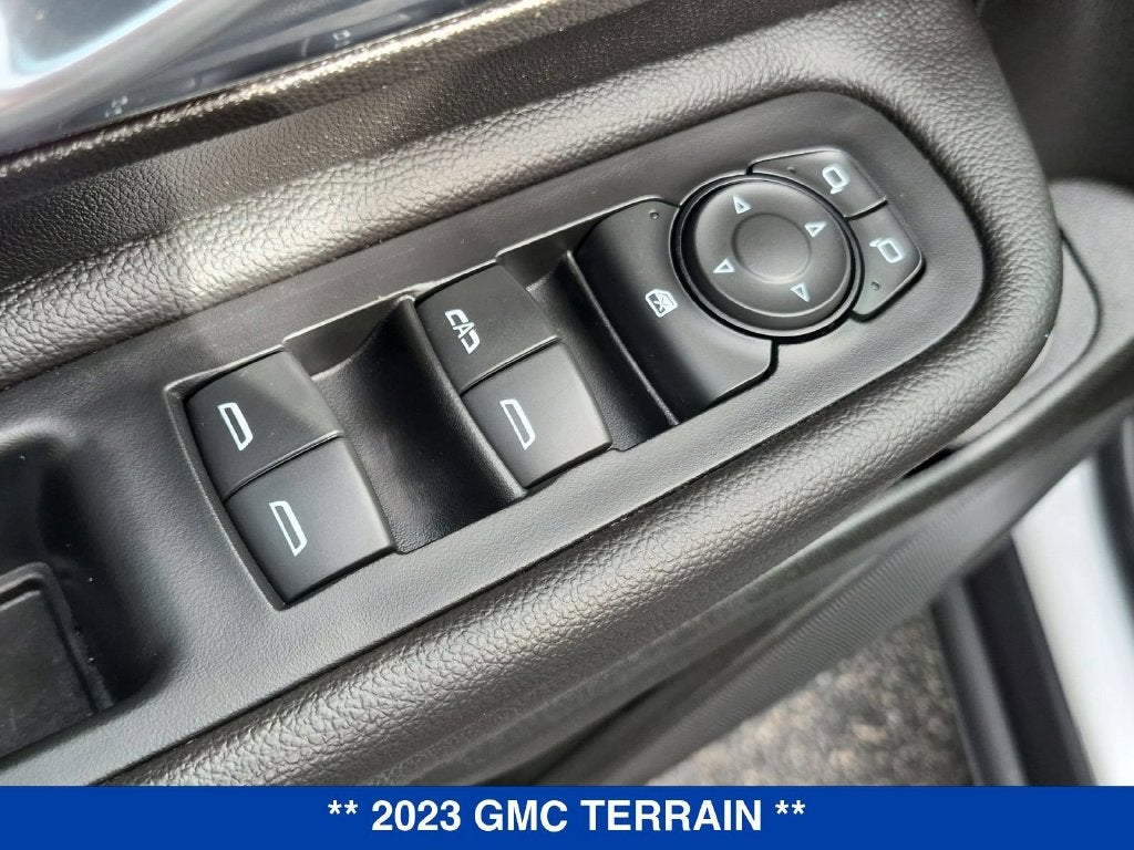 2023 GMC Terrain SLE