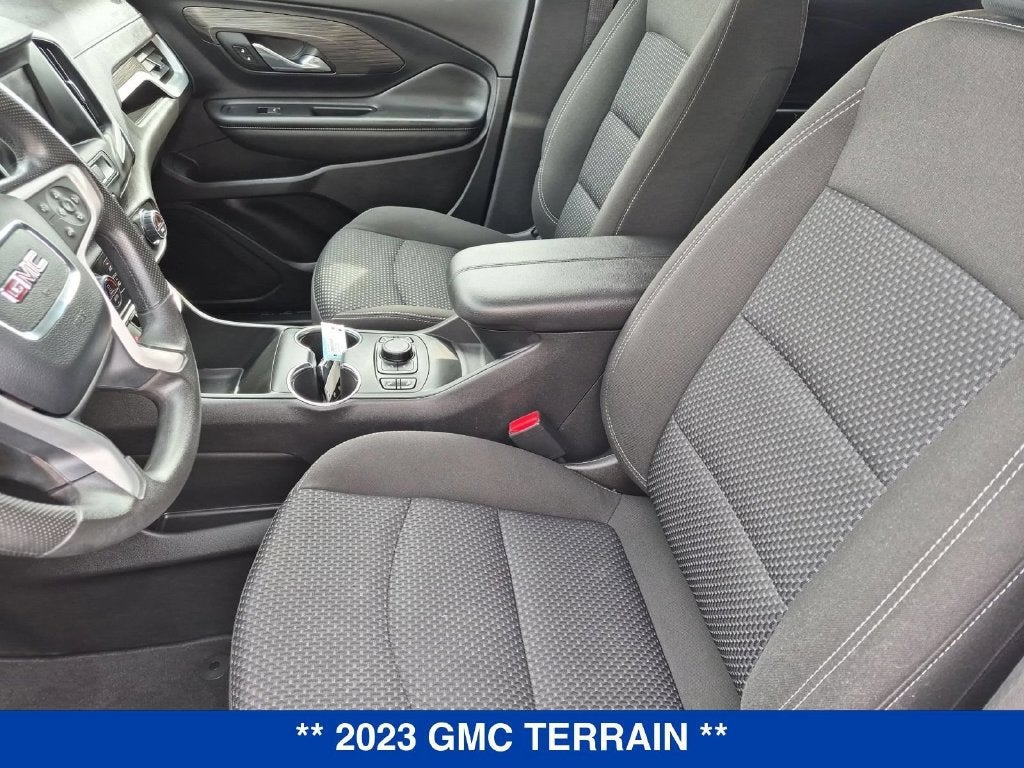 2023 GMC Terrain SLE