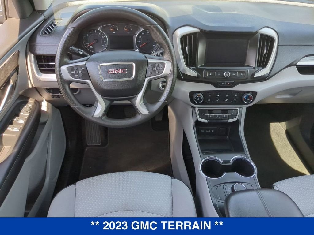 2023 GMC Terrain SLE