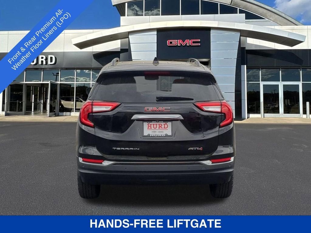 2023 GMC Terrain AT4