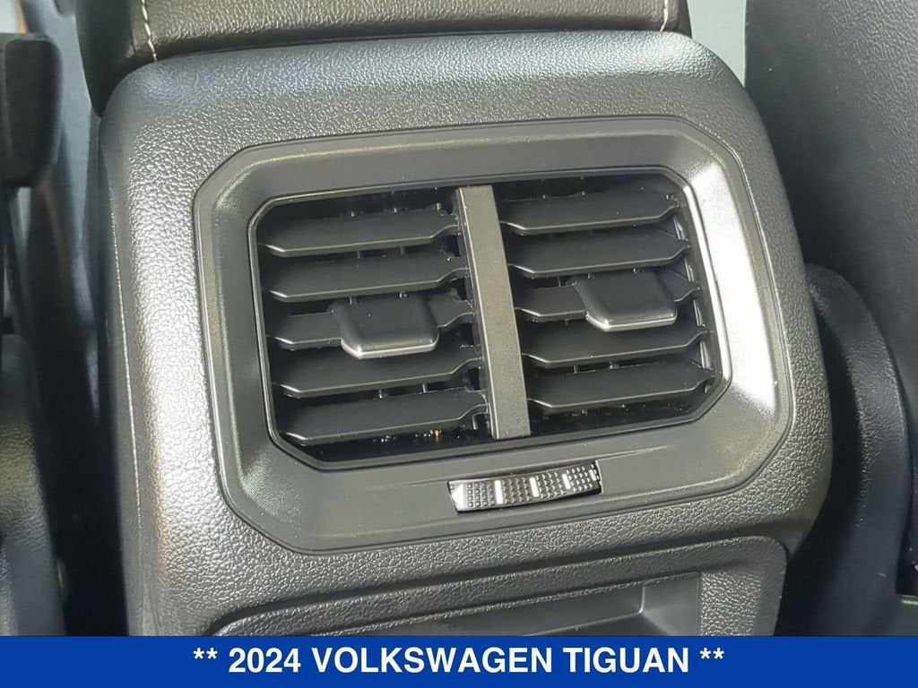 2024 Volkswagen Tiguan 2.0T SE R-Line Black
