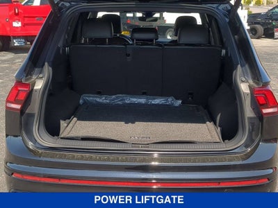 2024 Volkswagen Tiguan 2.0T SE R-Line Black