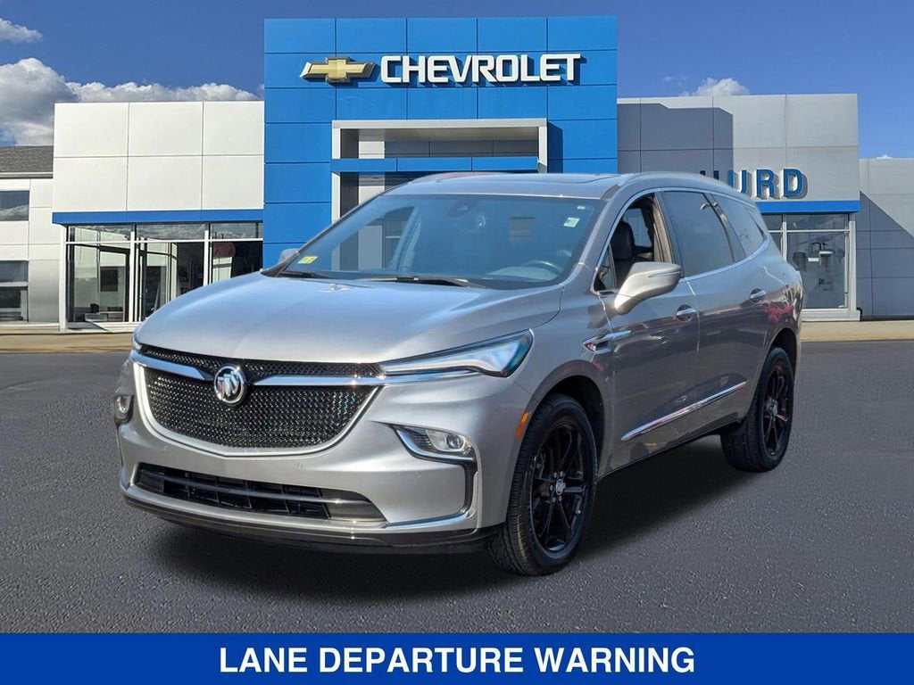 2023 Buick Enclave Essence
