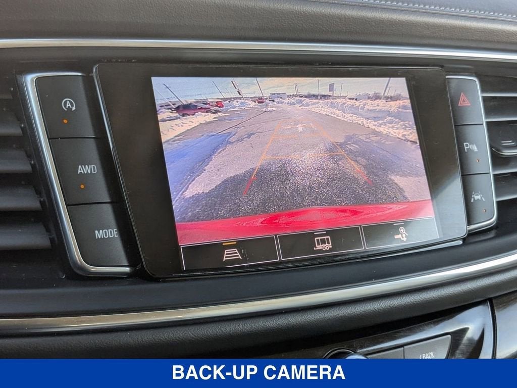 2023 Buick Enclave Essence