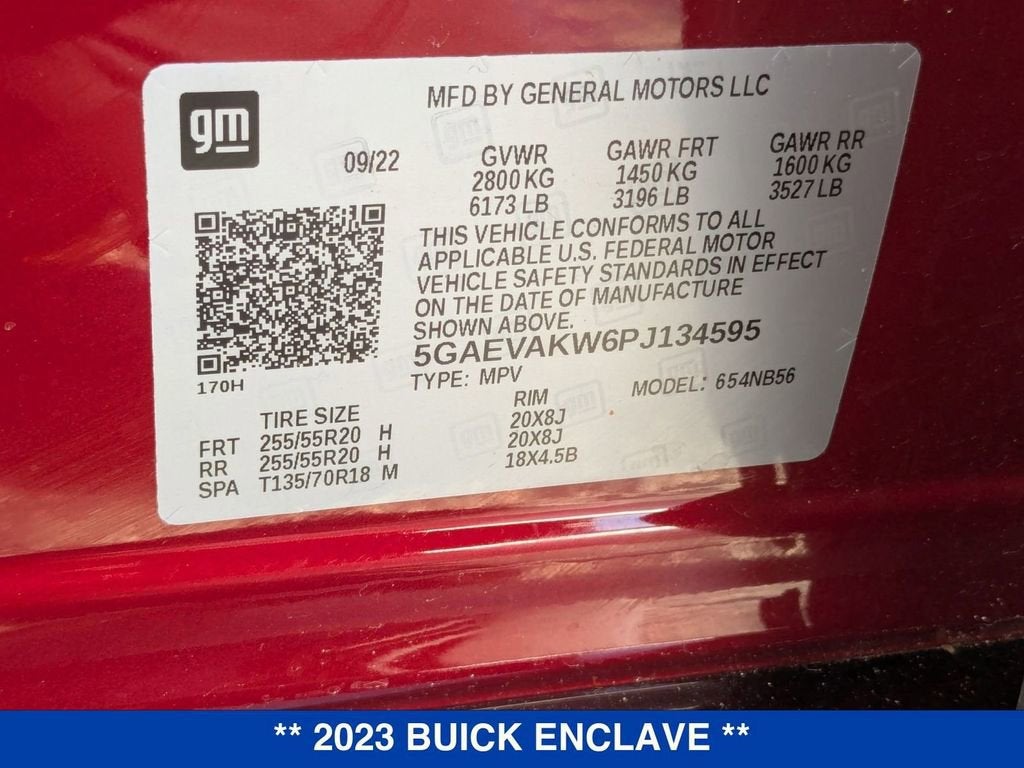 2023 Buick Enclave Essence