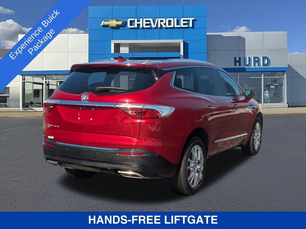2023 Buick Enclave Essence