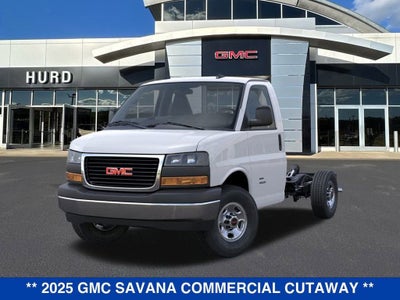 2025 GMC Savana Cutaway 3500 1WT