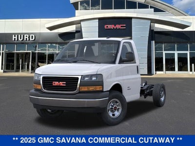 2025 GMC Savana Cutaway 3500 1WT