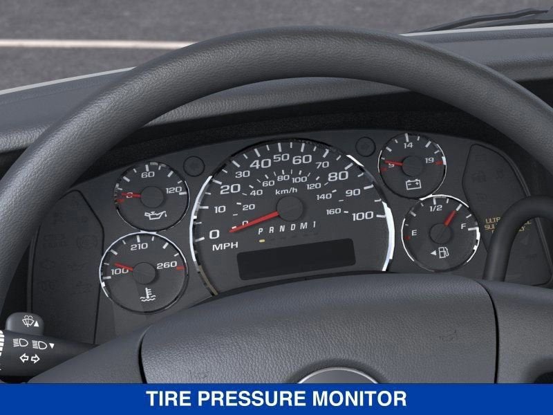 2026 GMC Savana Cutaway 3500 1WT