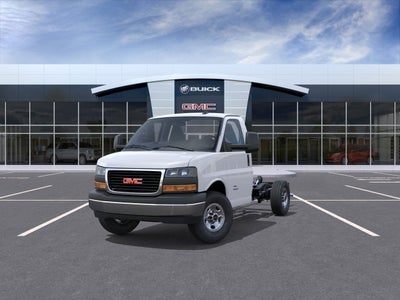 2026 GMC Savana Cutaway 3500 1WT